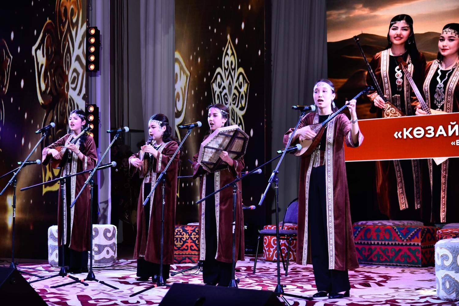 Қырымның қырық батыры: Ерлік пен елдік дастаны